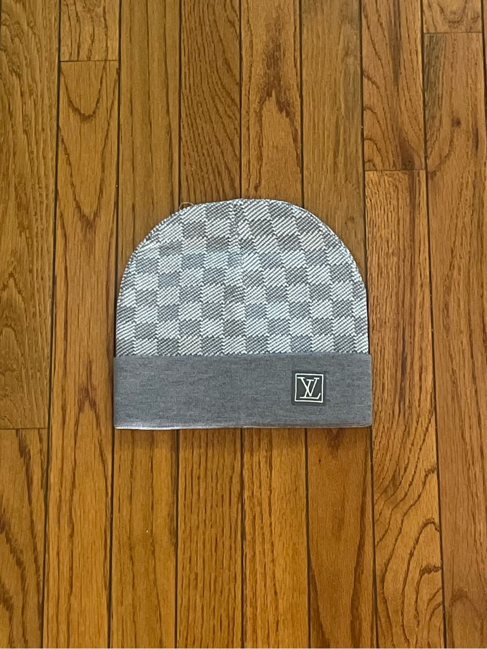 GREY CHECKERD DESIGNER BEANIE
